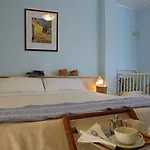 Отель Lory 3*